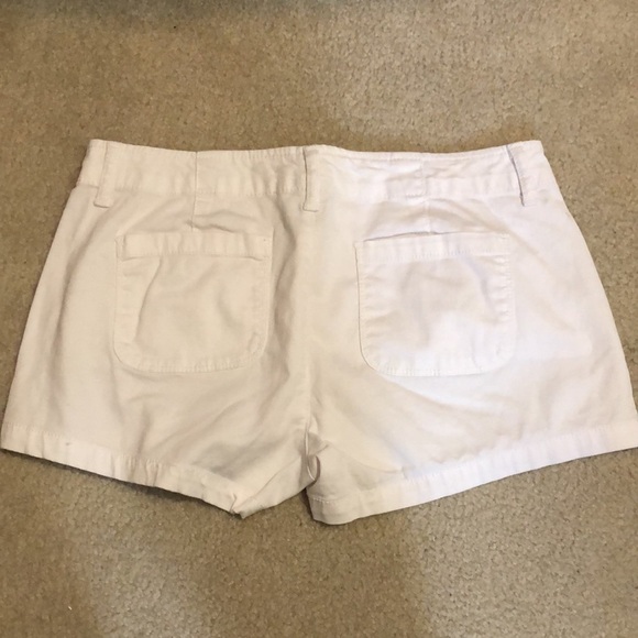 Arizona Jean Co White Jean Shorts 5 - Picture 3 of 3